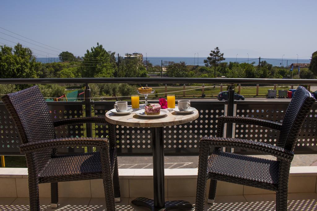 Thalassa Apart Hotel Alexandroupoli Bagian luar foto